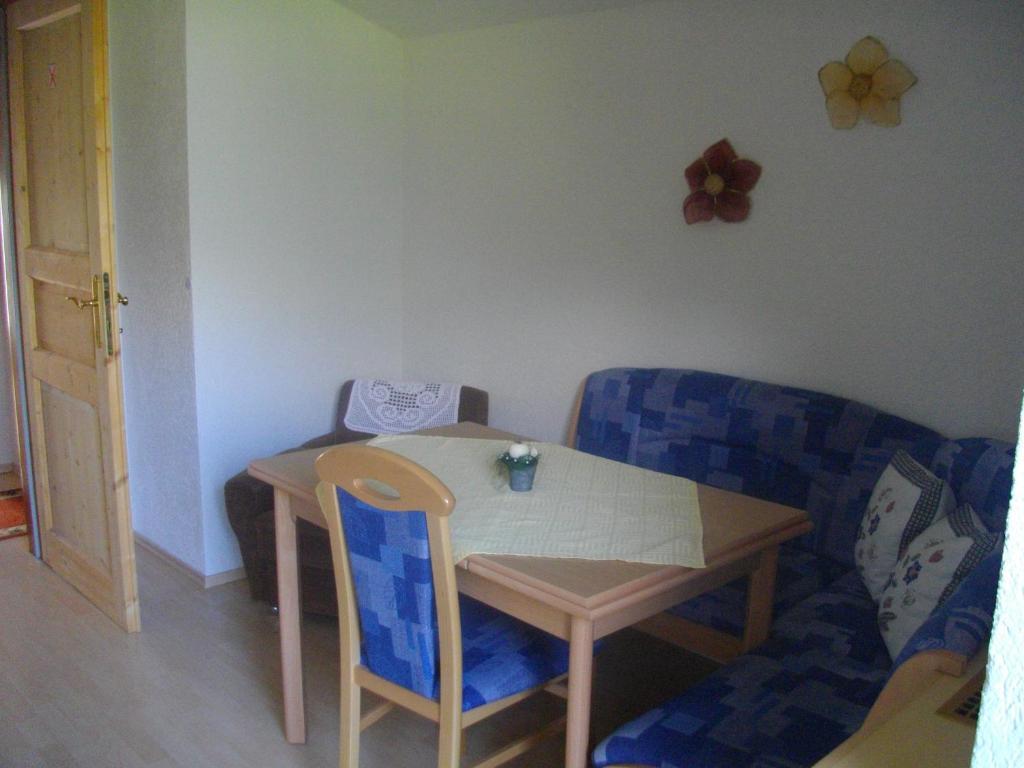 Haus Bergblick Apartment Pragraten Room photo
